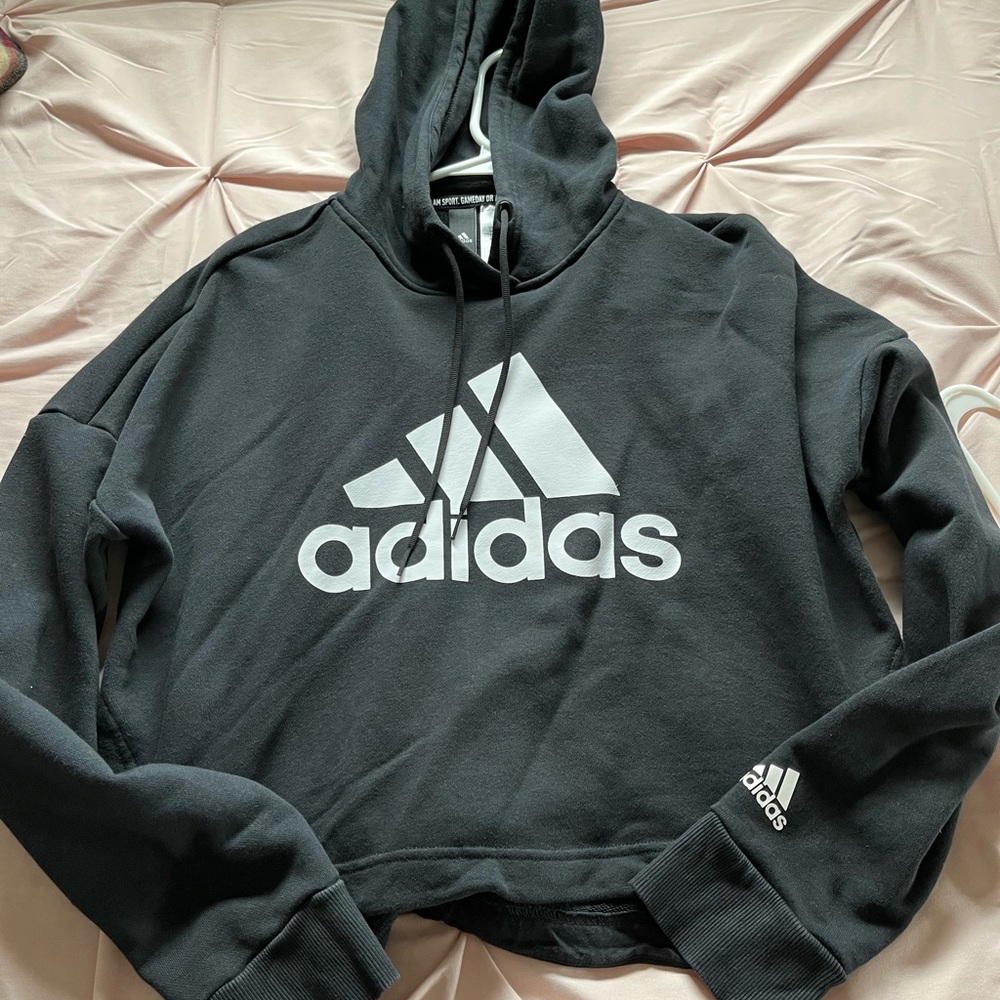 ADIDAS CROP TOP